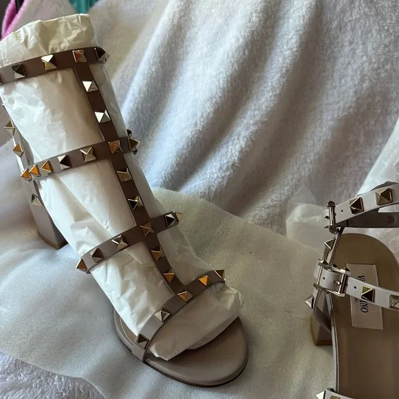 Valentino Garavani Tan Studded Sandals 60MM Rockstud Block Heal NWT dusk bag - Picture 14 of 14